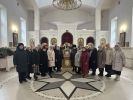 Ветераны педагоги посетили приход храма св.муч. цесаревича Алексия. Экскурсию начали с молебна и затем познакомились с историей создания прихода и просветительской, миссионерской и социальной деятельностью священников и прихожан. 
